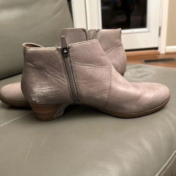 Dansko soft gray leather booties size 39 (see pics) - Picture 7 of 9